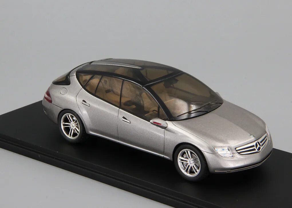 1 43 интернет магазин. Модель Chevrolet Evanda 1:43. Mercedes-Benz Top Marues 1/43. Модель кар 1 43. AMG 1/43 Spark.