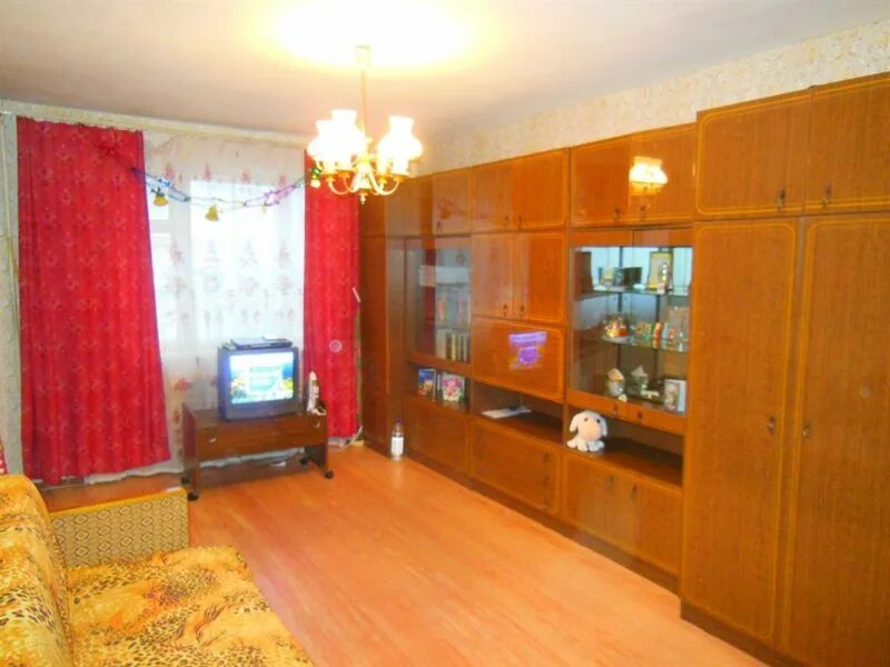 комната в квартире обычная. двухкомнатная квартира. квартира на муравленко 13. квартира двухкомнатная ногинск. 4х комнатная квартира с ремонтом и мебелью.