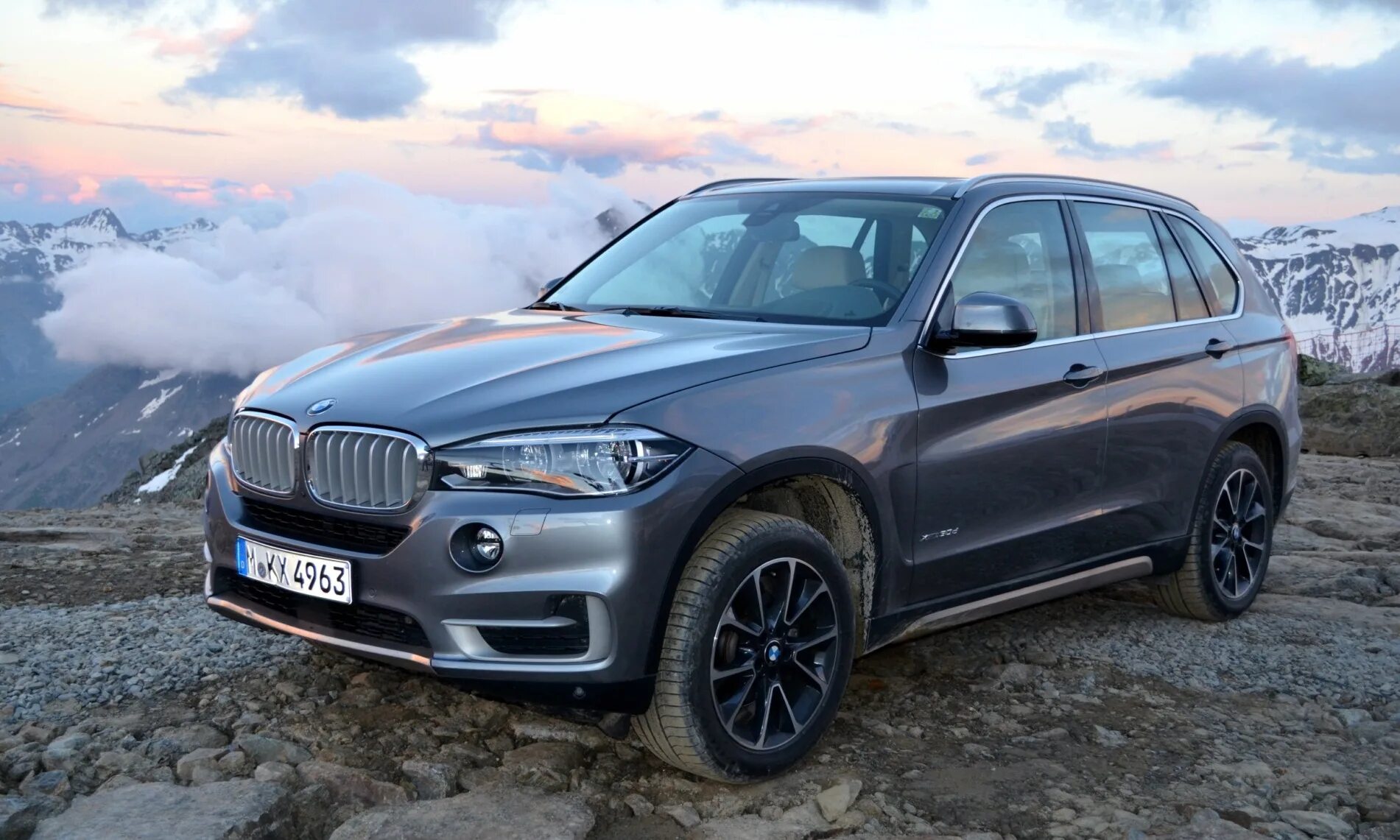 Bmw x5 2013. БМВ x5 ф15. БМВ х5 f15. BMW x5 ф 15. BMW x3 f15.