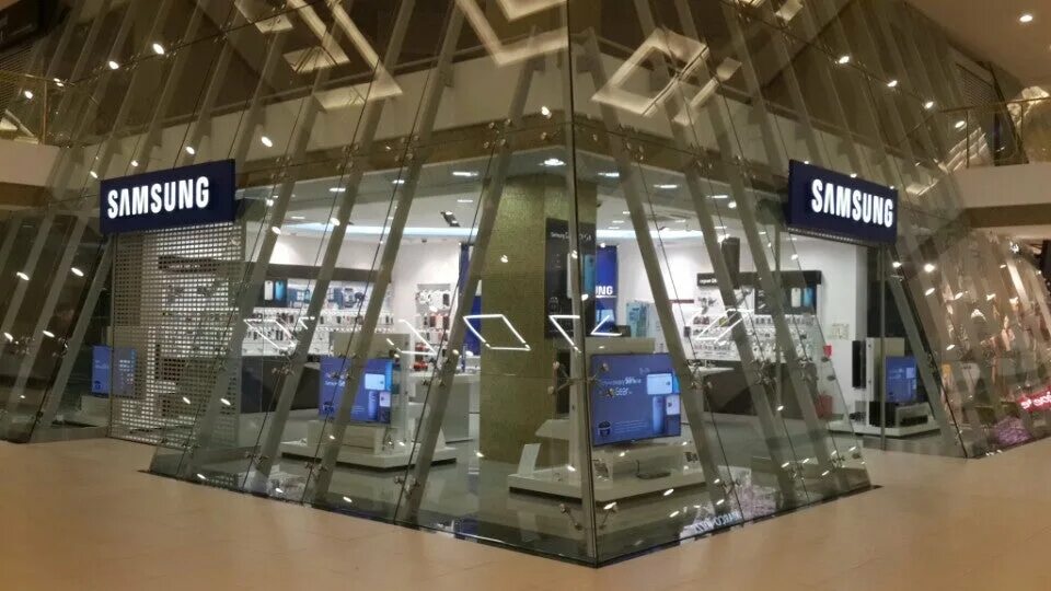 Samsung магазин спб. самсунг центр спб адреса. магазин самсунг на космонавтов 14. Samsung магазин спб. сервисный центр самсунг спб гражданский проспект.
