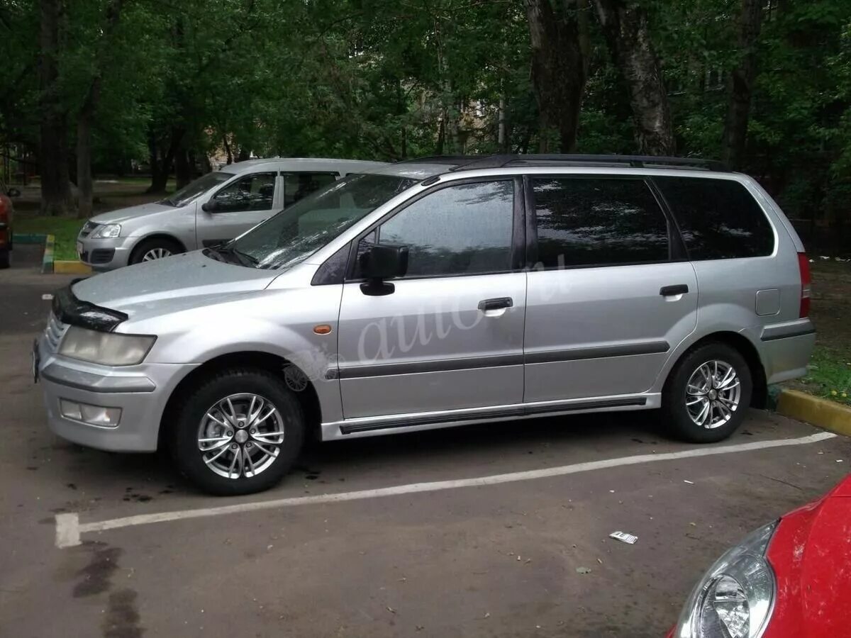 Mitsubishi space wagon лифт подвески. Mitsubishi space wagon 1998. Space wagon mitsubishi 2000 2. 4. 4 бензин.
