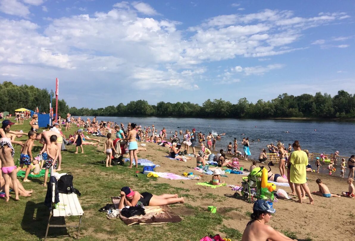 Зона отдыха голубая вода донской тульская область. Купание в озере. Пляж на реке. Офицерский пляж в сестрорецке. Пляж на реке.