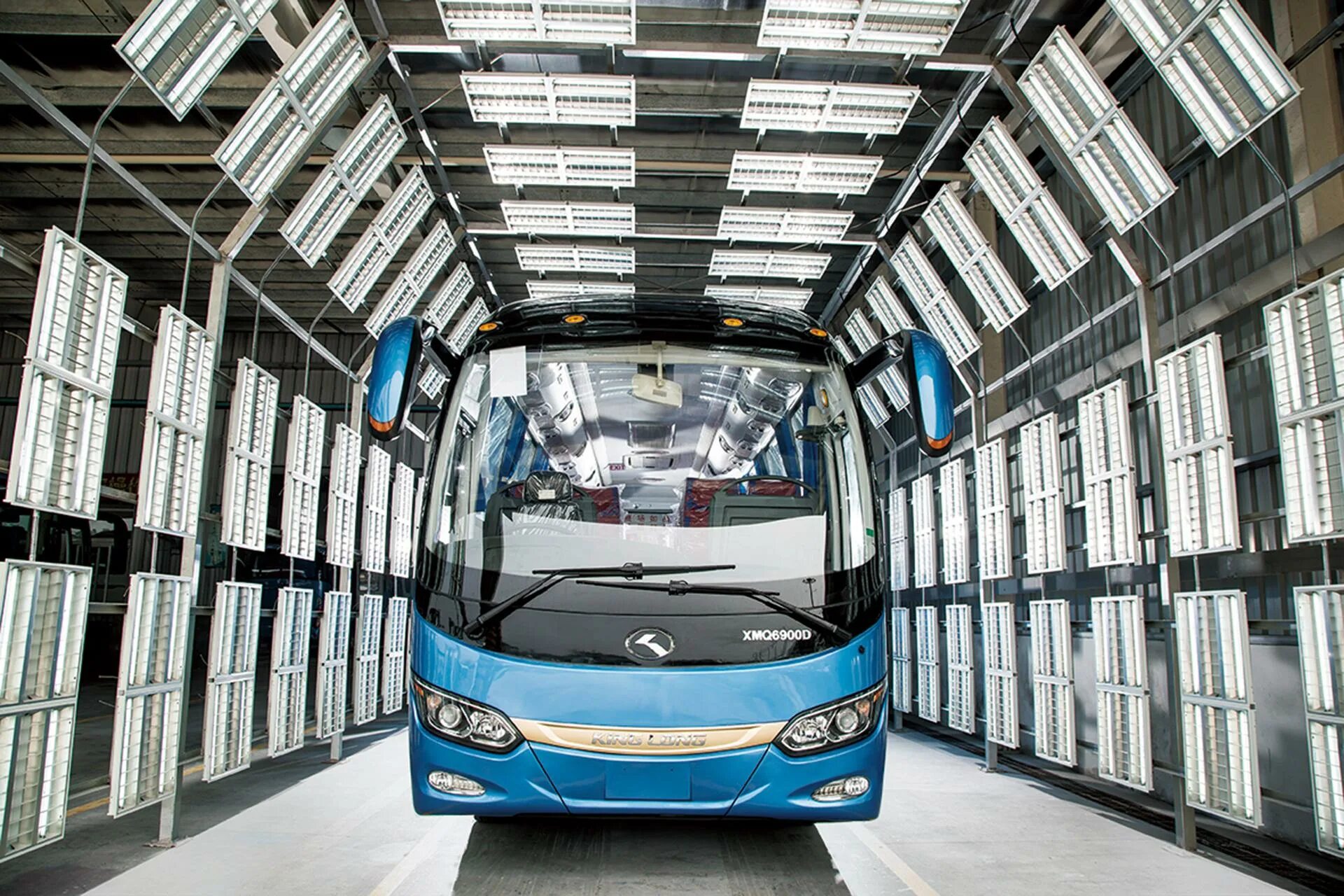 Byd electric bus factory. Лиаз 5292 на заводе. Павловский автобусный завод нижний новгород. В каком городе производят автобусы. Центры производства автобусов.
