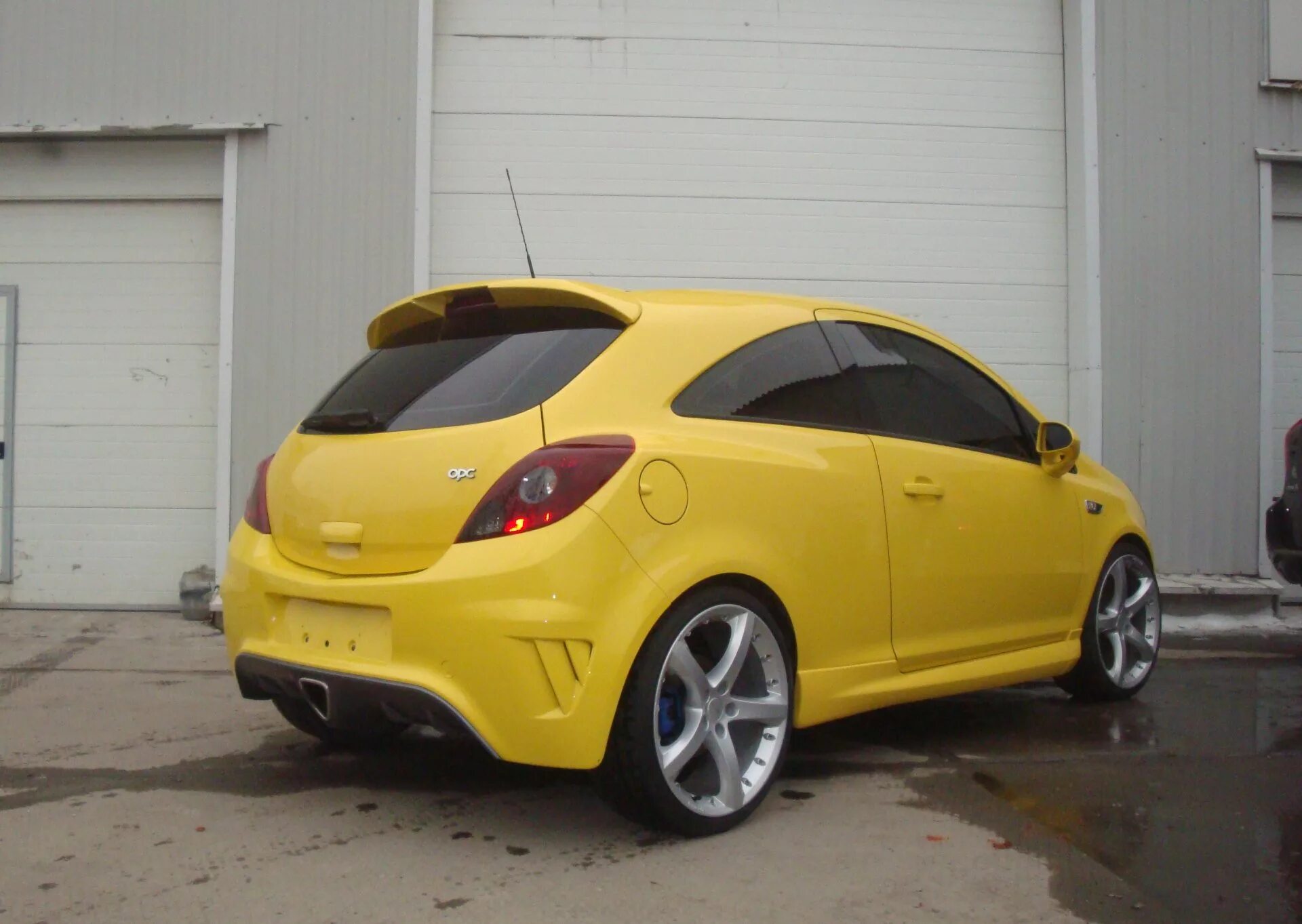 Opel corsa диски. Opel Corsa d r16. Opel Corsa d r17. Opel Corsa d r15. Opel Corsa d на 18 дисках.