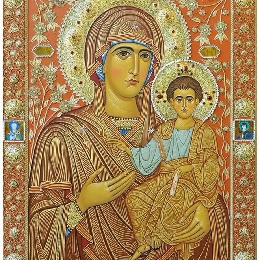 Иверская παναγία πορταΐτισσα. Урусово мироточит икона. Божья матерь тульская. Урусово мироточит икона. Казанская икона в музее.