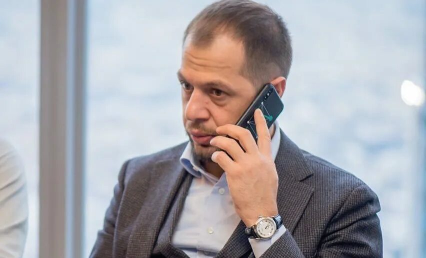 Калой ахильгов приложение. Калой ахильгов. калой ахильгов адвокат. калой ахильгов пресс-секретарь. калой ахильгов фото.