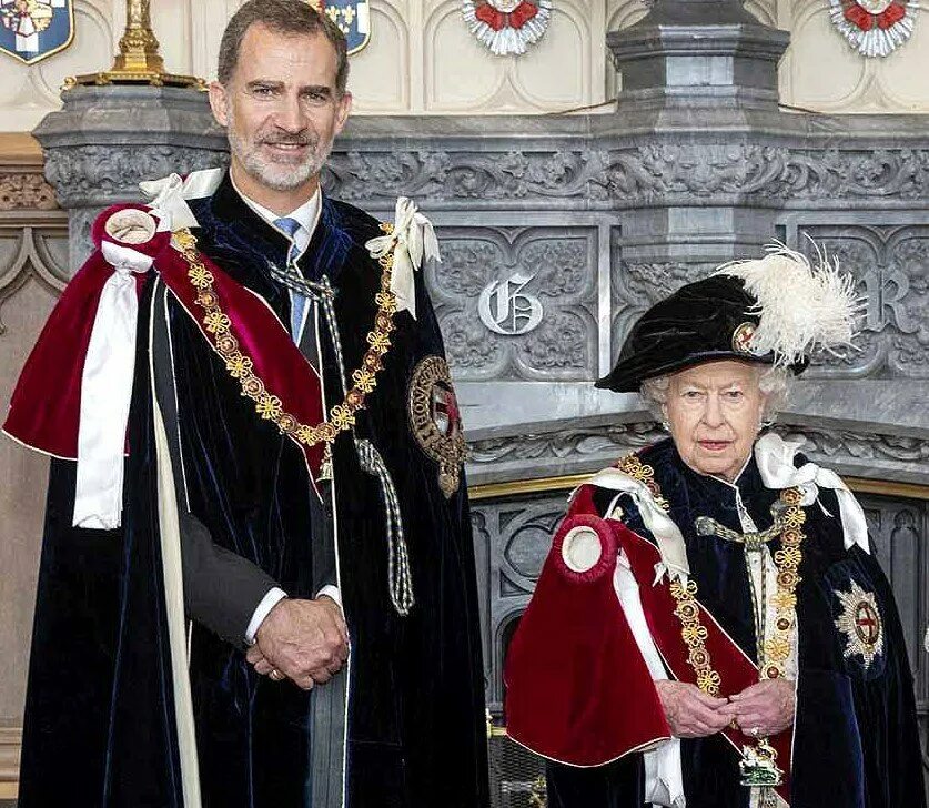 Принц фредерик датский. Пажи королевы елизаветы 2. Александра федоровна коронация. Образ монарха. Образ монарха.