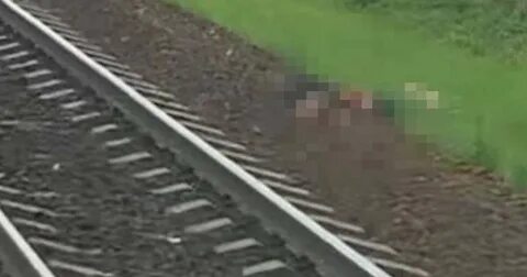 Мальчика под поезд
