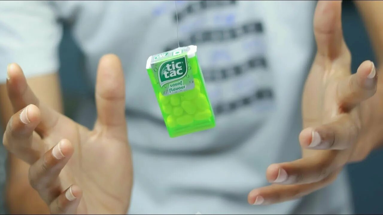 В кармане тик так в смартфоне. Tic tac коробки. из тик така. поделки из тик така.
