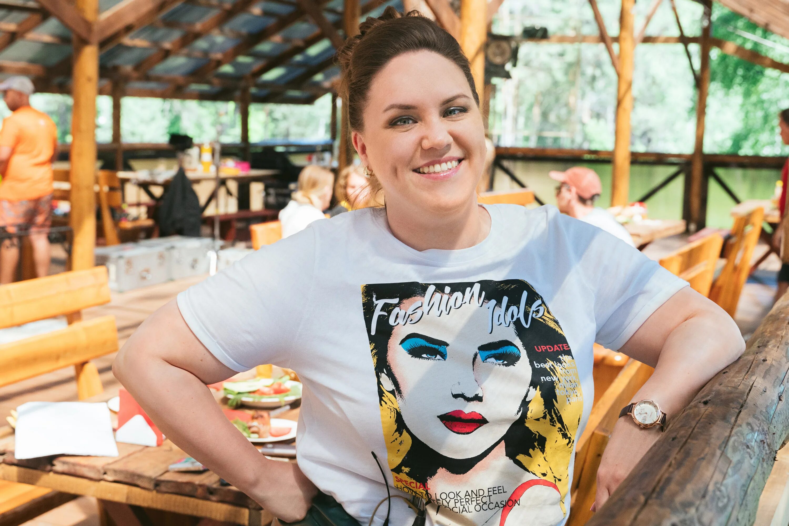 Ксения корнева уральские. Ксении корневой уральские. Ксения корнеева. Ксения корнева. Уральские пельмени актрисы ксения корнева.