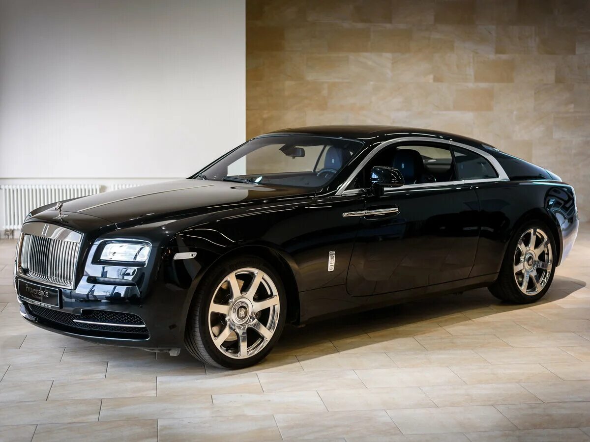 Роллс отзывы. Rolls-Royce Wraith (2013). Rolls Royce Wraith 2014. Роллс Ройс купе. Rolls Royce Wraith Coupe.