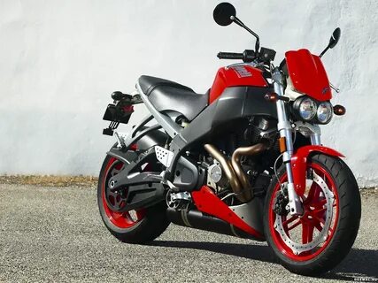 Moto 12