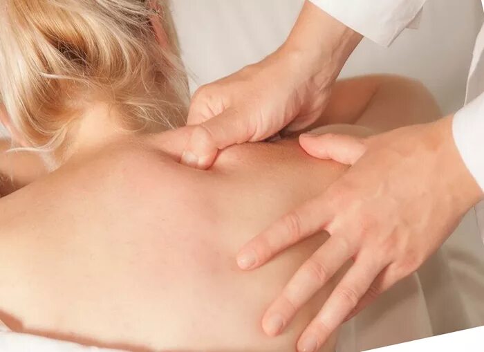 Бэйцзинь школа массажа. Мануальная терапия триггерные точки. Интуитивный массаж. Массаж триггерных точек. Точки акупрессуры для снижения давления.