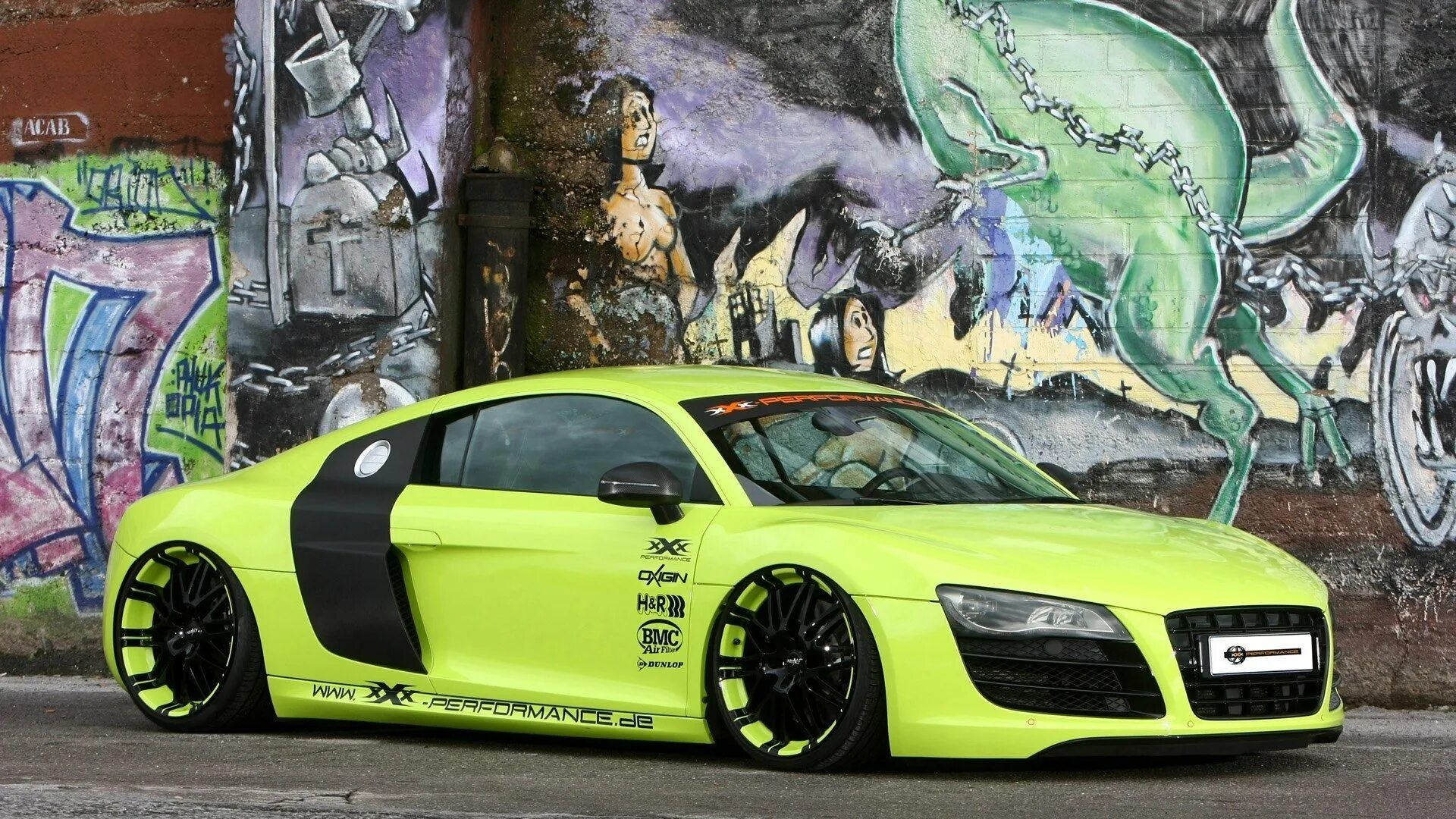 Обои для мальчиков машина. Ауди р8 салатовая. Audi r8 Vinyl. Ауди р8 светло зеленый. Audi r8 v10 Performance Tuning.