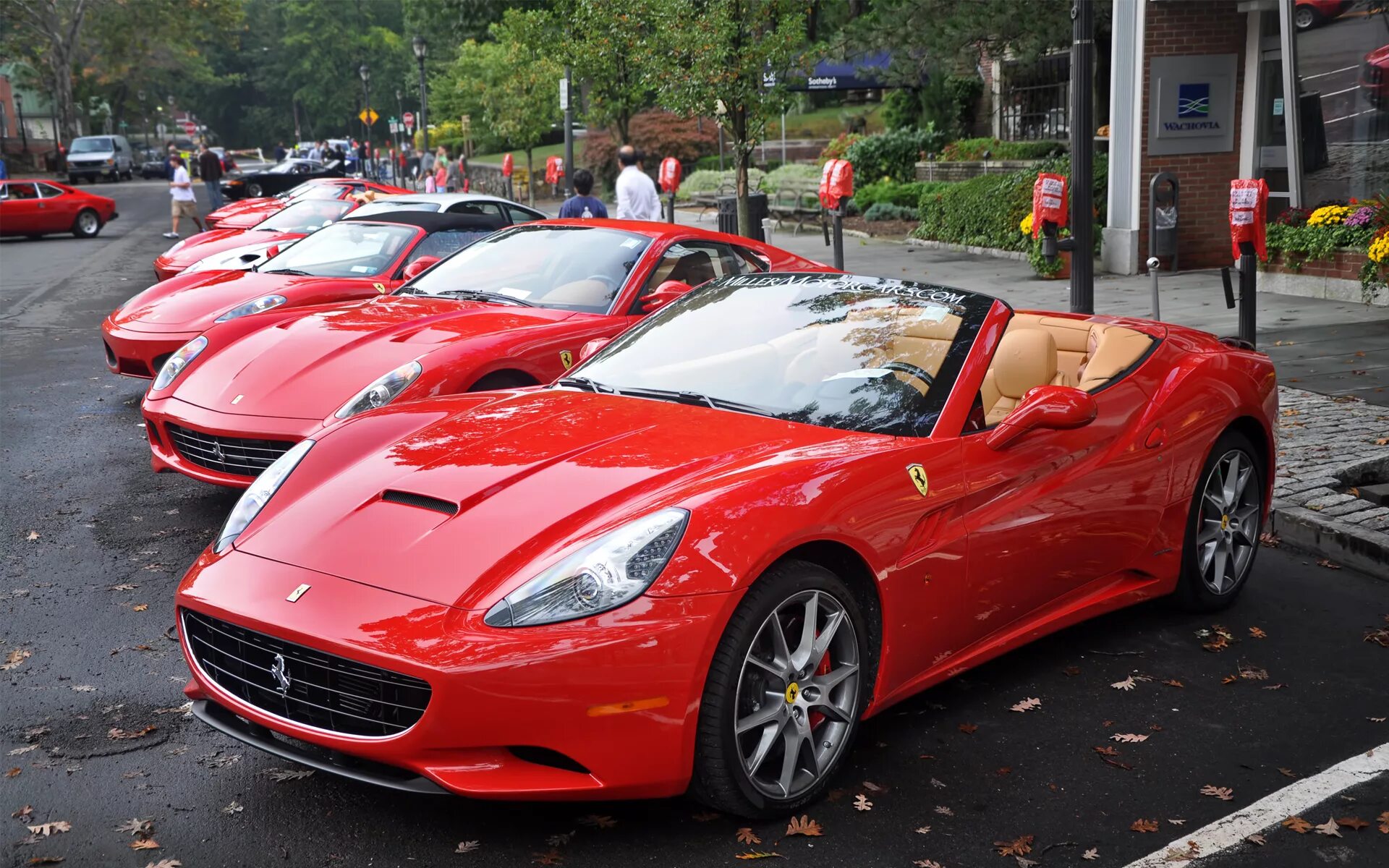 Ferrari 988. Белый спорткар с красными полосками. 100 красных машин. Красный ferrari 458. Феррари ф30.