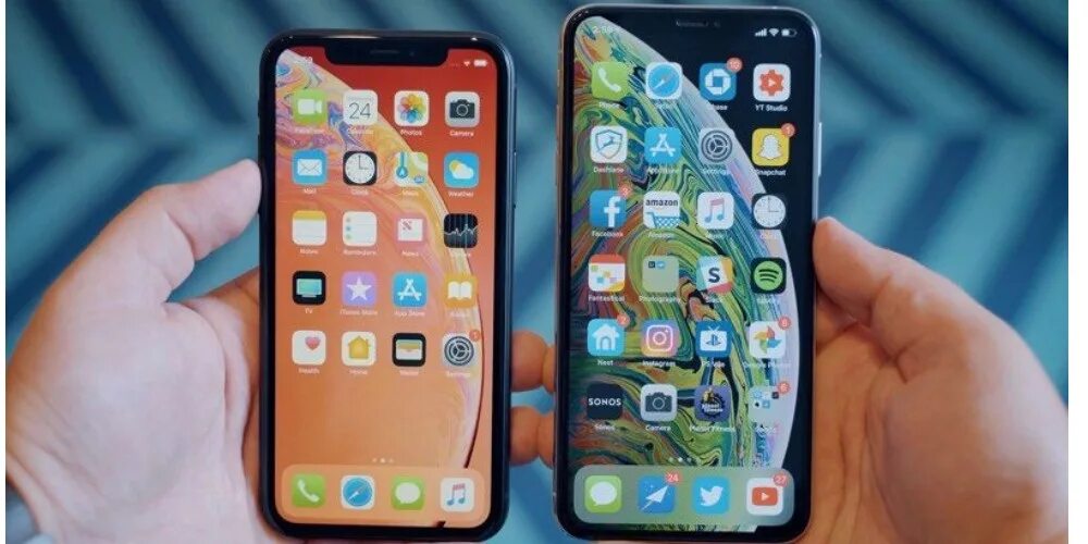 11 айфон лучше 10. Айфон 10 x. Iphone x или XR. Iphone XR. Iphone x iphone XR.