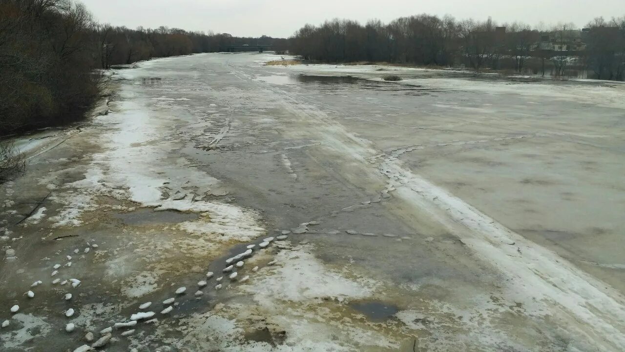 Уровень воды в хопре на сегодня балашов. Паводок река Хопер . Балашов. Балашов на Хопре вода. Половодье на Хопре. Паводок на Хопре Саратовская область.