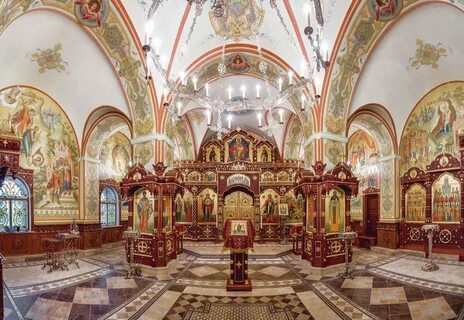 Интерьер храма