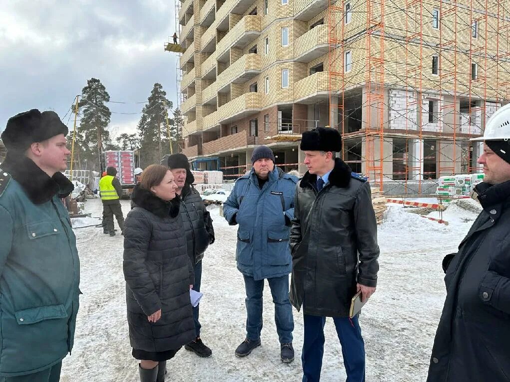 Жильем прокуроров. Жилье сиротам. Жильем прокуроров. Заместители прокуроров г. Жильем прокуроров.