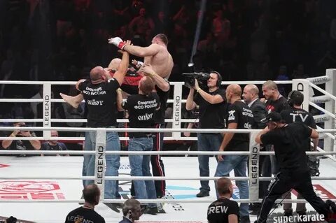 Емельяненко крокоп бой видео