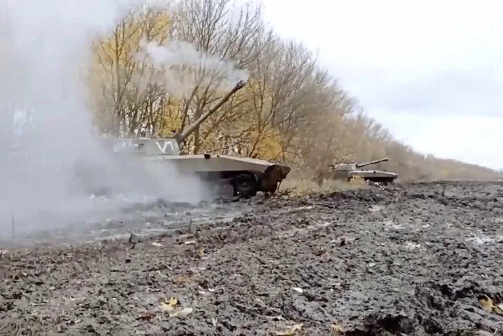 Сводка сво 10.03. Русские военные Сводки. Донбасс. Уничтоженный танк России на Украине. Военные на сво ноябрь.