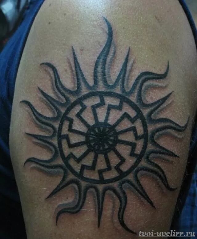 Славянское черное солнце тату. Чёрное солнце Славянский символ тату. Черное солнце тату. Тату в виде солнца.