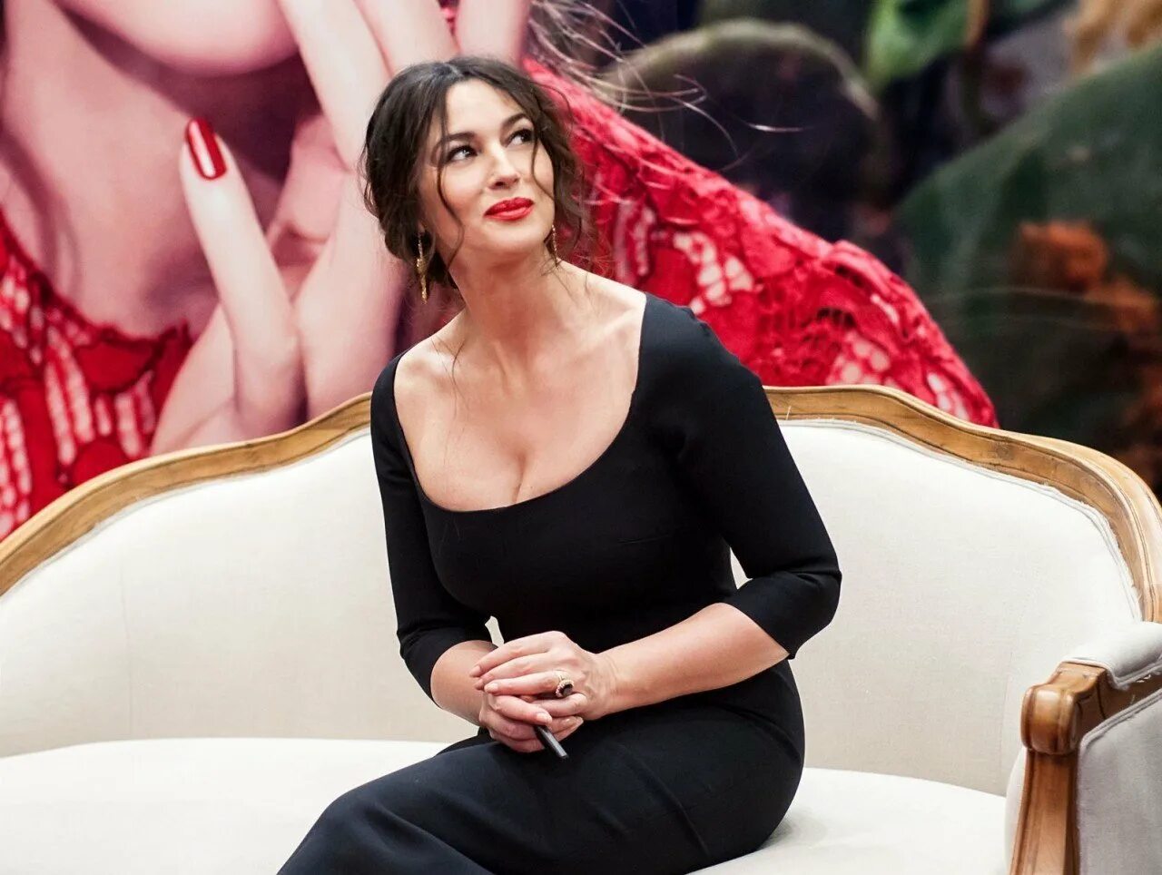 Федункив белуччи. Концерт федункив. В дорогом ресторане федункив. Федункив белуччи. Федункив белуччи.