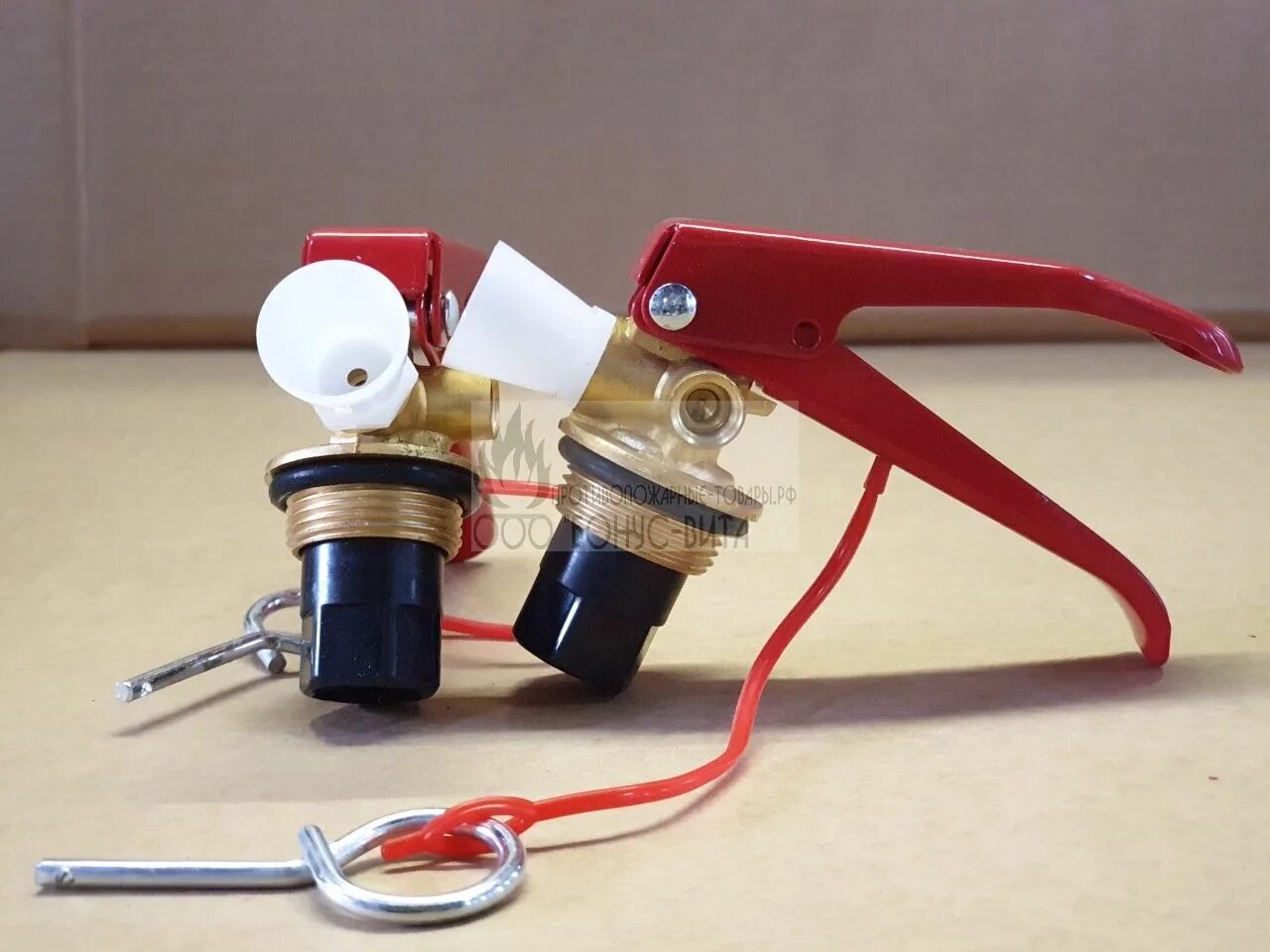 Зпу латунь. Зпу к оп-1-3 м24х1,5 с распылителем, чекой (китай). Запорно-пломбировочные устройства (лавр-гарант). Зпу латунь. Зпу к оп-1,2,3 (м24*1,5 с распылителем, чекой).