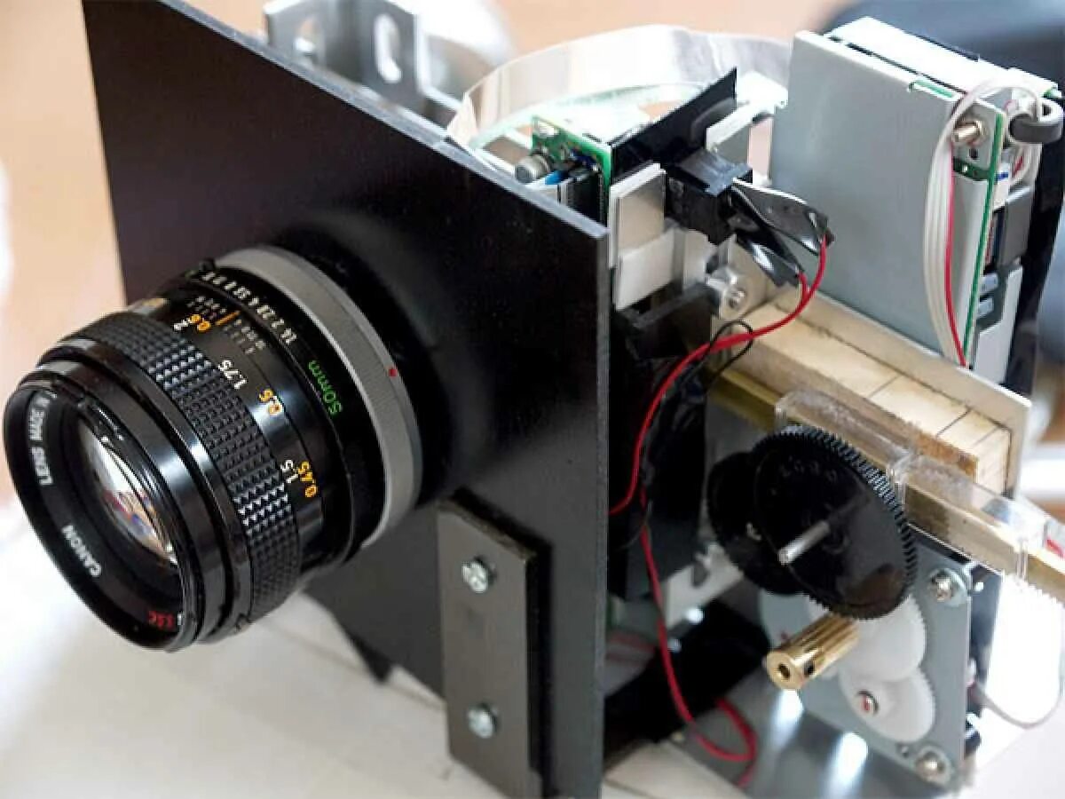 Что можно сделать из камеры. Микроскоп из камеры видеонаблюдения vn60eh-VFIR. Камера cam-2j. Микроскоп из объектива. Объектив фотоаппарата.