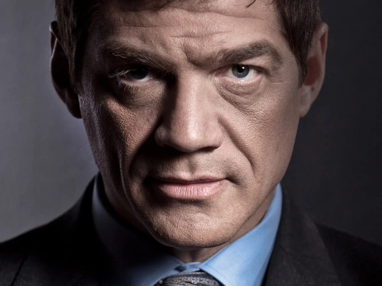 Мэттью глэйв зачарованные. Мэттью глэйв зачарованные. Мэттью глэйв. Американский актер 1963 года. Спецагент корки романо (2001).