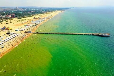 Витязево есть море