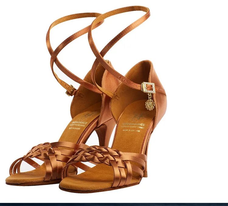 Чехол для танцевальных туфель. Магазин обуви для танцев. Магазин обуви. Магазин обуви для танцев. Танцевальные туфли dancemaster 450 лак.