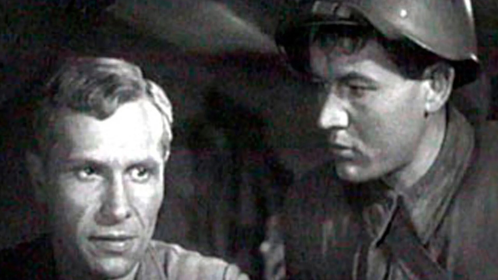 Х ф вторая. Луков два бойца 1943.