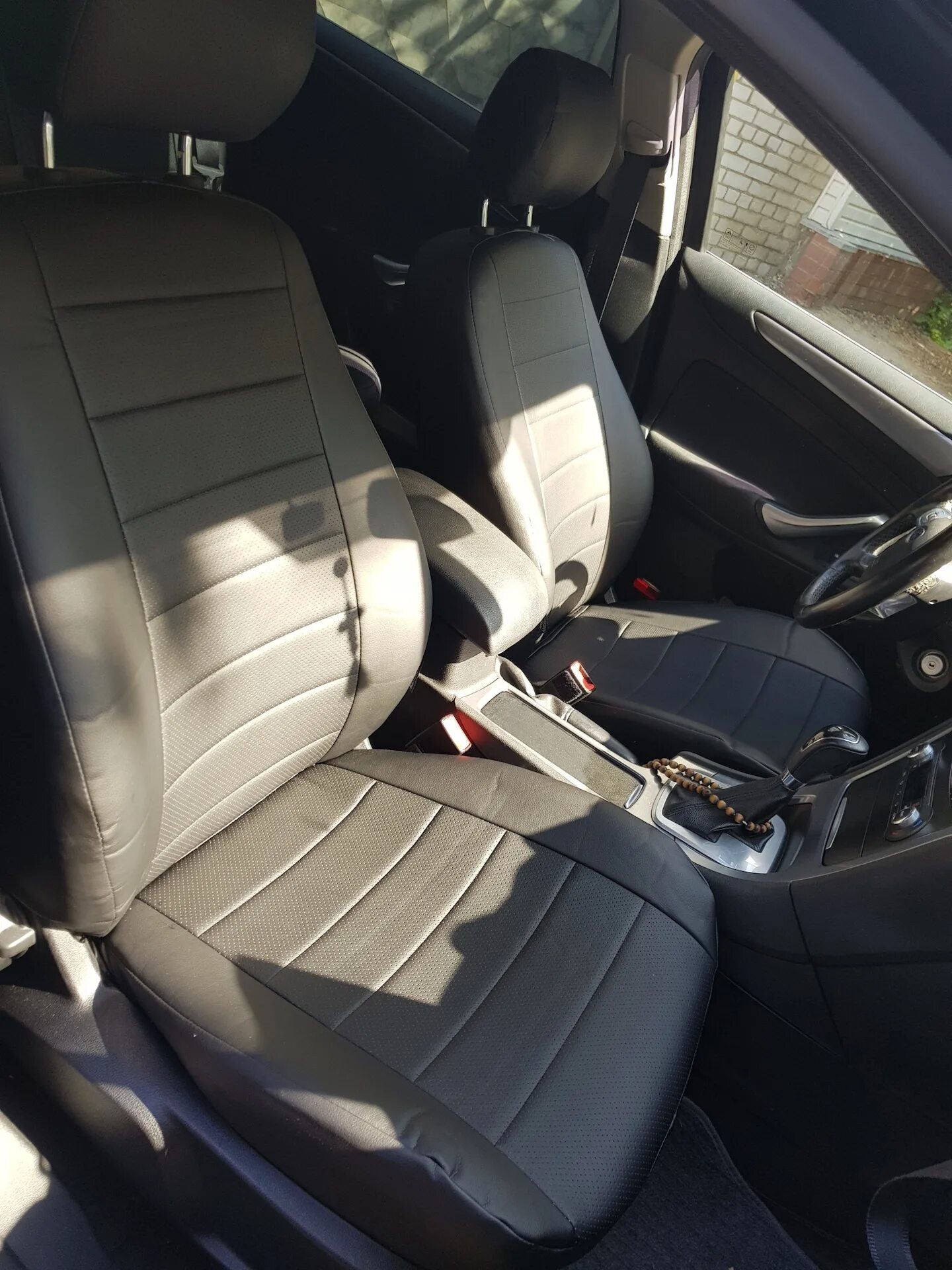 Чехлы автопилот на форд мондео 4. Чехлы на ford mondeo 3. As-inter чехлы мондео 4. Чехлы ford mondeo. Форд мондео 4 кожаные чехлы.