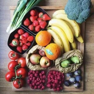 Фрукты и другие продукты
