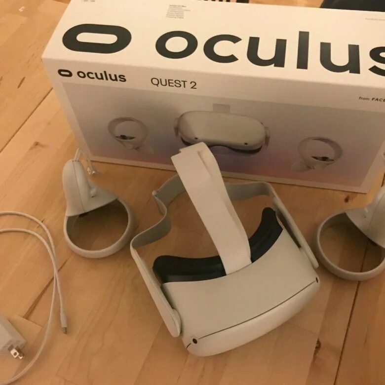 Шлем oculus quest 2. Vr шлем oculus quest. Oculus quest 2. Окулус квест 2 в очках. Окулус 2 очки.