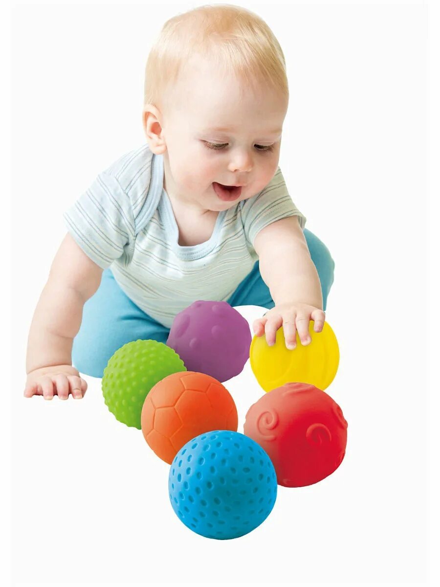 Игры с маленьким мячиком. Набор рельефных мячиков little Hero. Малыш с мячом. Игрушки мячики для детей. Игрушки для детей раннего возраста.