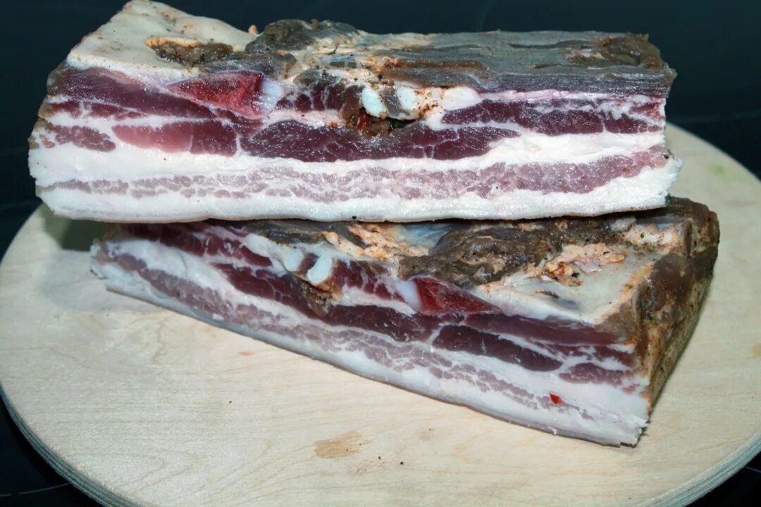 Рулет из пузанины свинины. Рулет из пузанины. Пузанина свиная. Пузанина. Пузанина свиная.