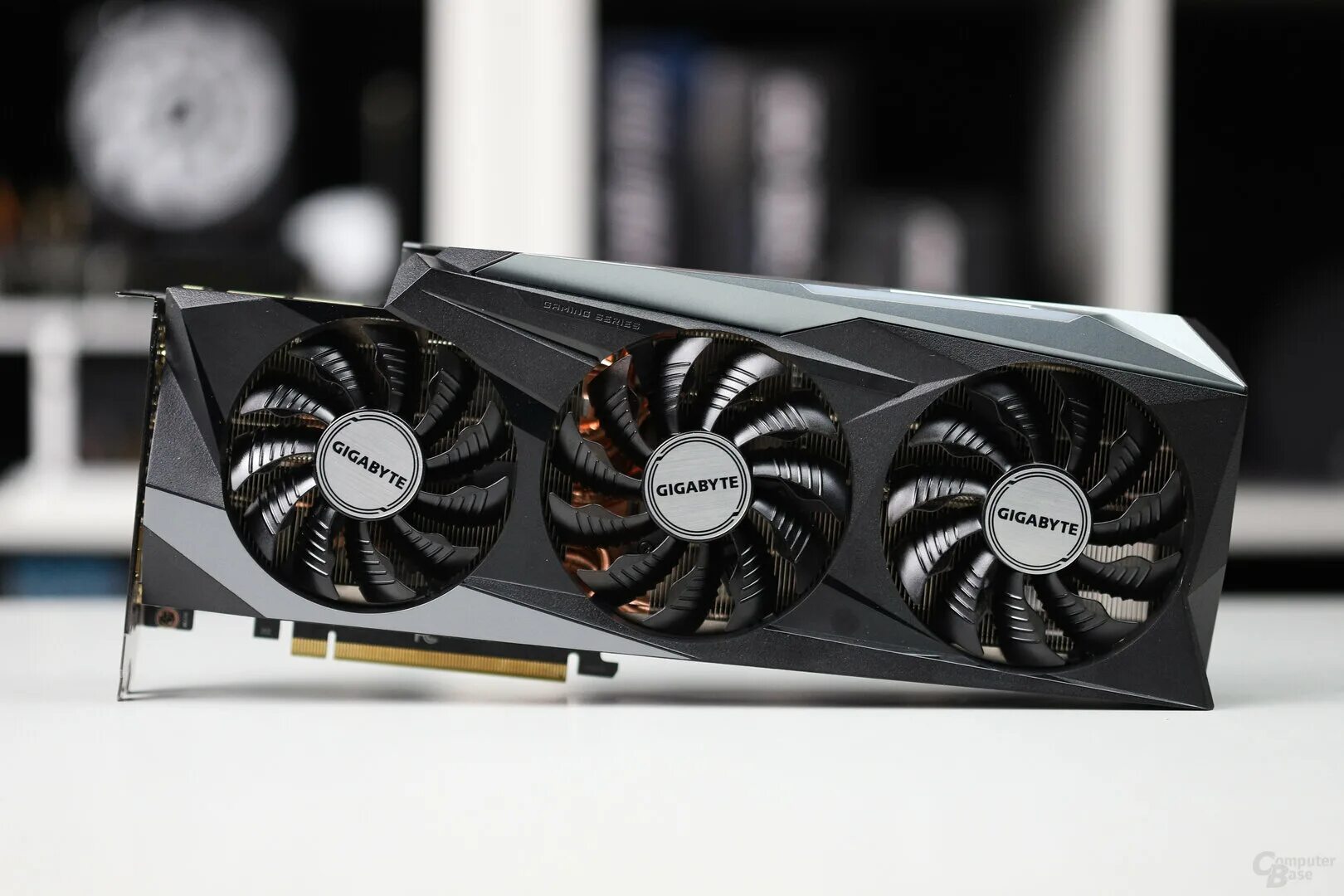 Gigabyte geforce rtx 4080 gaming. RTX 3090 Gigabyte. RTX 3090 ti Gigabyte. RTX 3090. RTX 3090 Gigabyte Gaming OC.