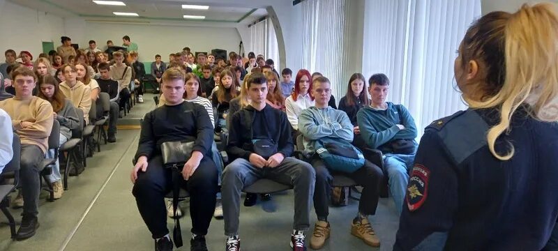 Работа для студентов старый оскол. Студенческий старый оскол. молодежь старый оскол.