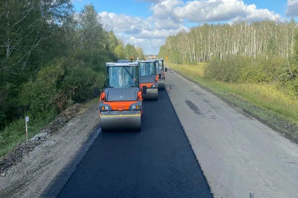 Реконструкция дороги. Автомобильная дорога. Ремонт дорог. Ремонт дороги.