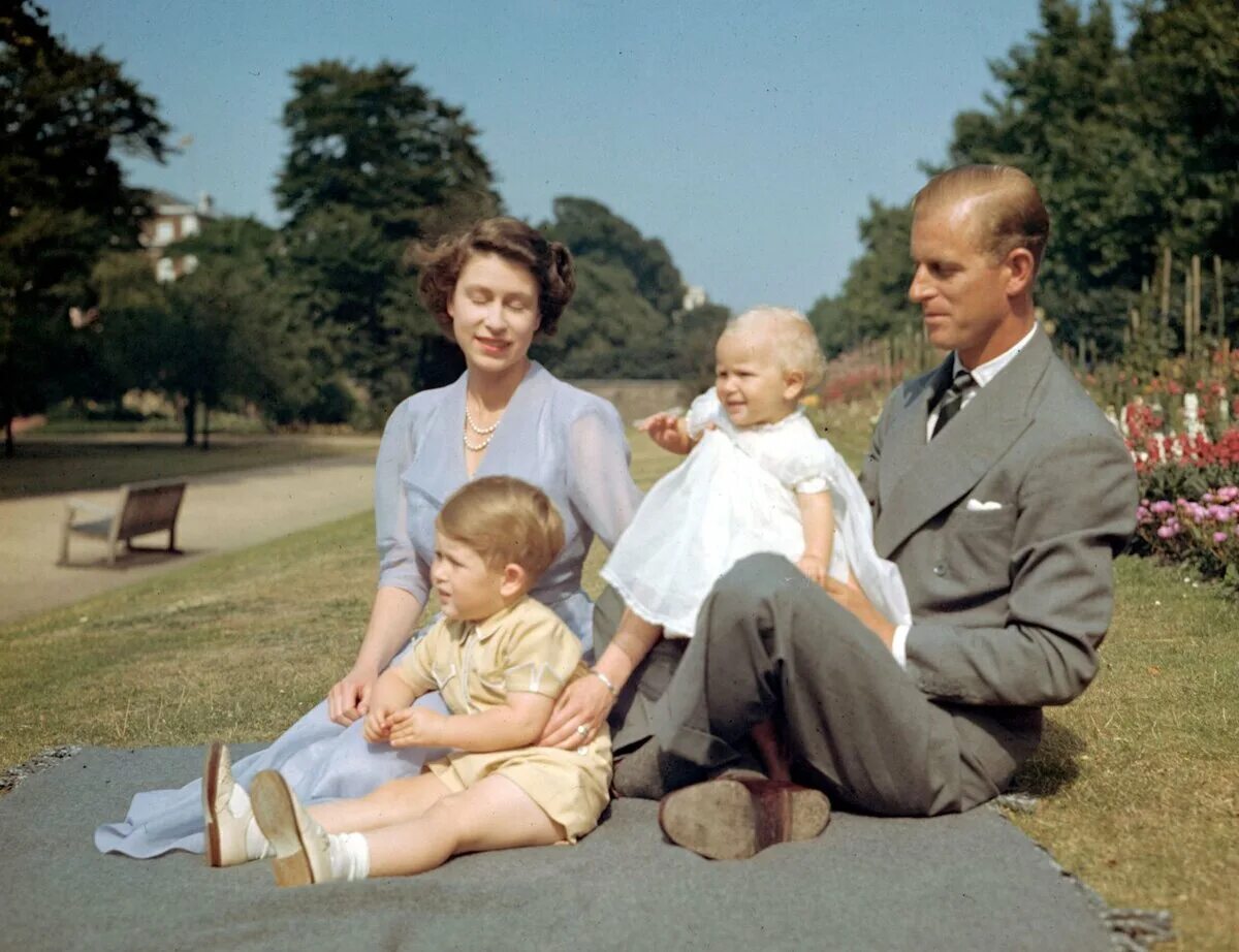 Elizabeth 2 and Prince Philip. Дети королевы Елизаветы 2 и принца Филиппа. Семья королевы Елизаветы 2. Наследник престола принцесса маргрете
