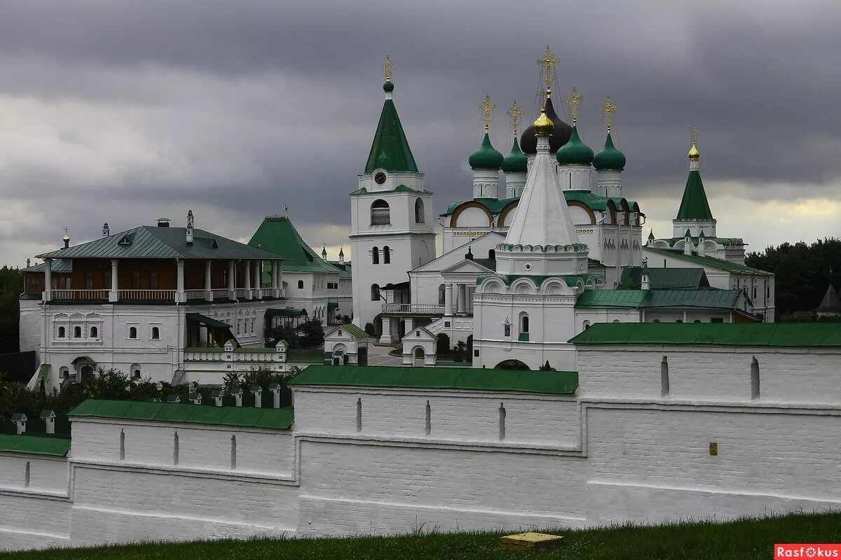 Сайты нижегородских монастырей