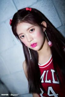 Momoland Daisy BAAM Dispatch Kpop Girl Groups, Kpop Girls, Daisy Lee, Girl ...