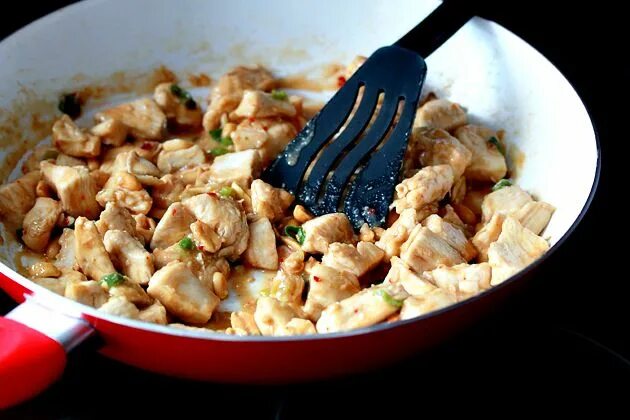 Курица с орехами как называется. Курица с орехами как называется