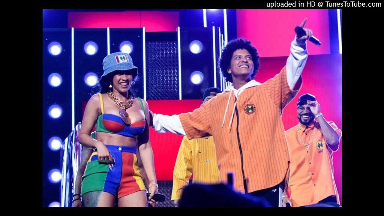 Cardi b bruno. Bruno mars please me. Перевод песни please me cardi b bruno mars. Cardi b bruno. Cardi b bruno.