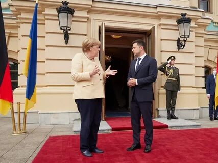 Меркель зеленскому