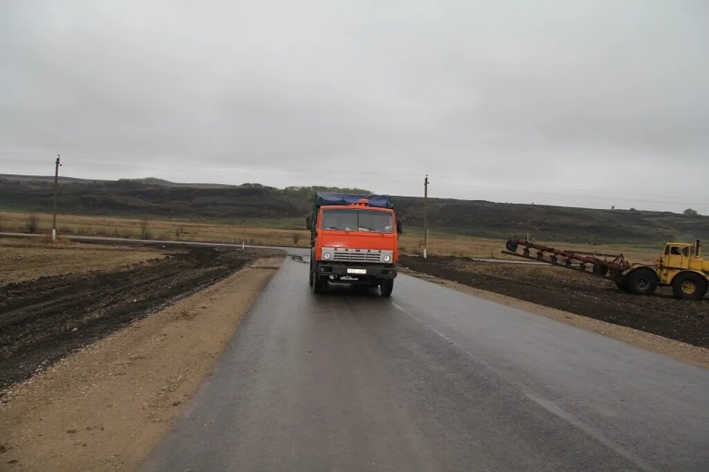 Погода розовка аэропорту. Розовка Ставропольский край. Розовка Ставропольский край Минераловодский район. Ремонт дорог. Поселок Розовка в Ставропольском крае.