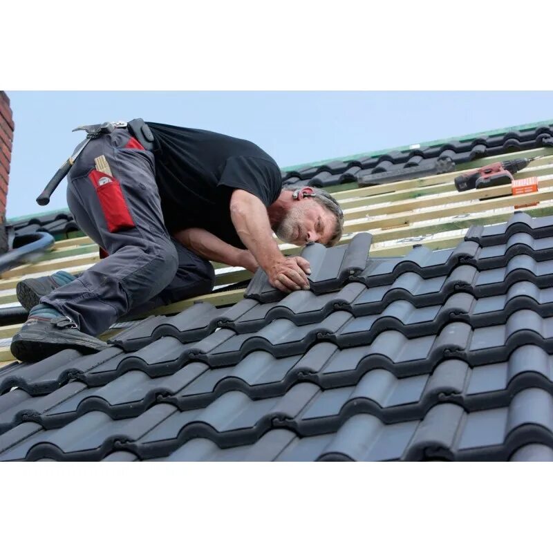 Монтаж цен черепица. Крепление цементно песчаной черепицы. Кровля крыши. Настил на крышу. Монтаж рулонной черепицы технониколь.