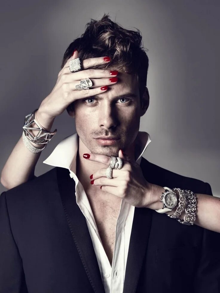 Andrew stetson 2019. Фото креативных мужчин. Необычные фотосессии парней. Аарон нейс фотограф. Креативный мужчина.